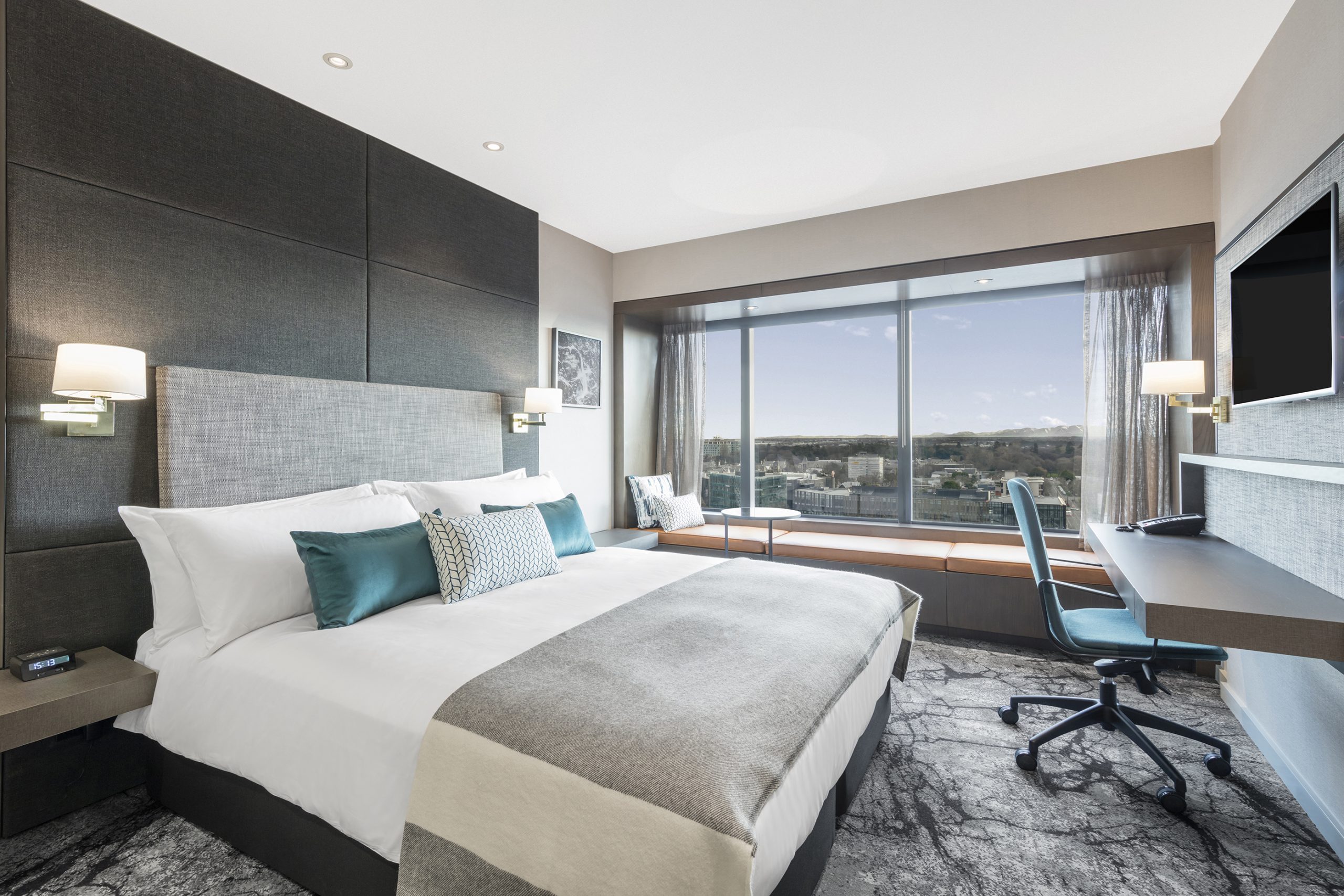 Accommodation & Hotel Room at Crowne Plaza Christchurch