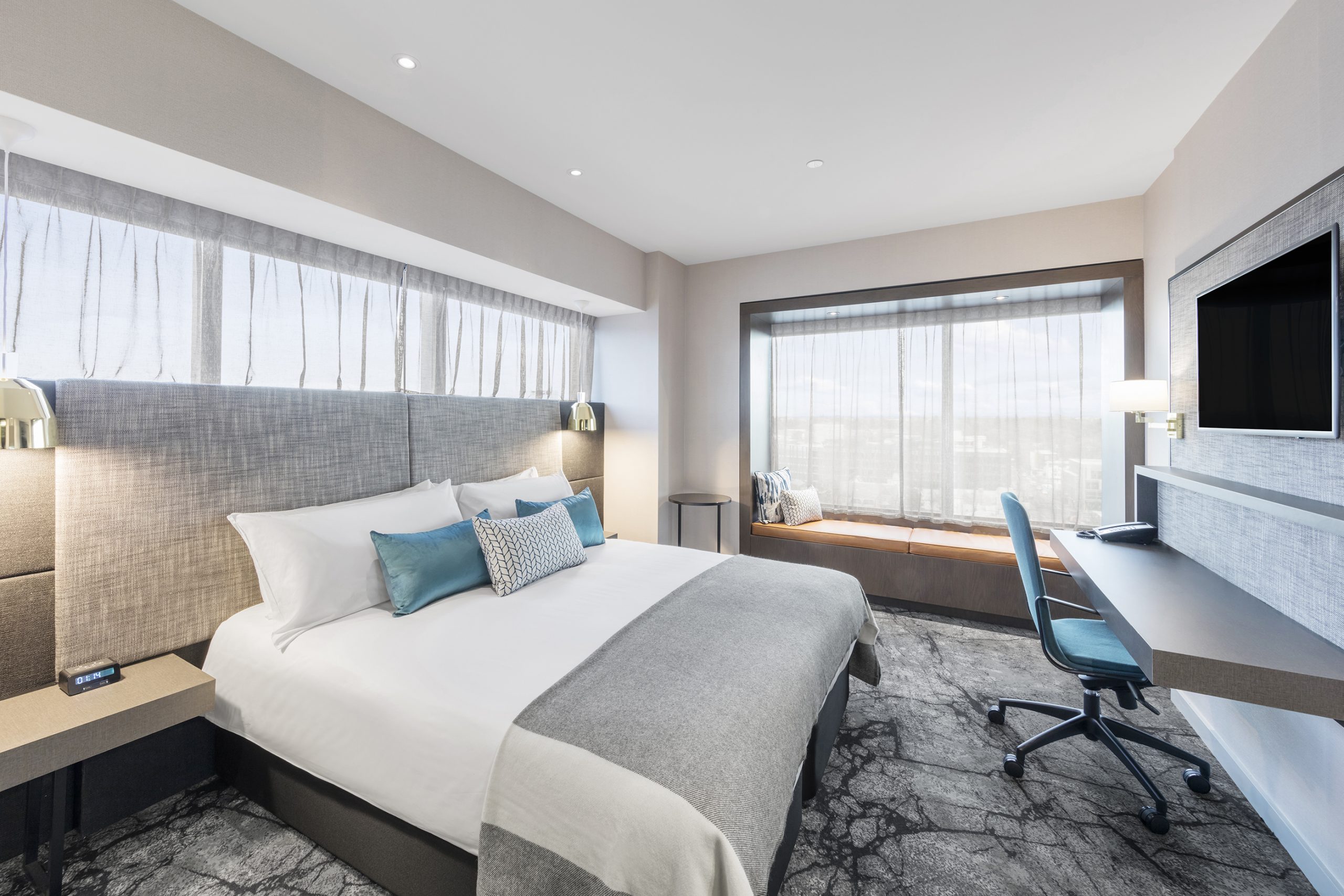 Modern and Stylist Bedroom at Crowne Plaza Christchurch Hotel & Accommodation