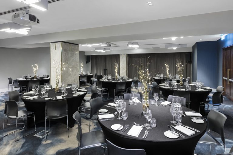 Golden Fleece Room at Crowne Plaza Christchurch Hotel & Accommodation. Meetings & Events.