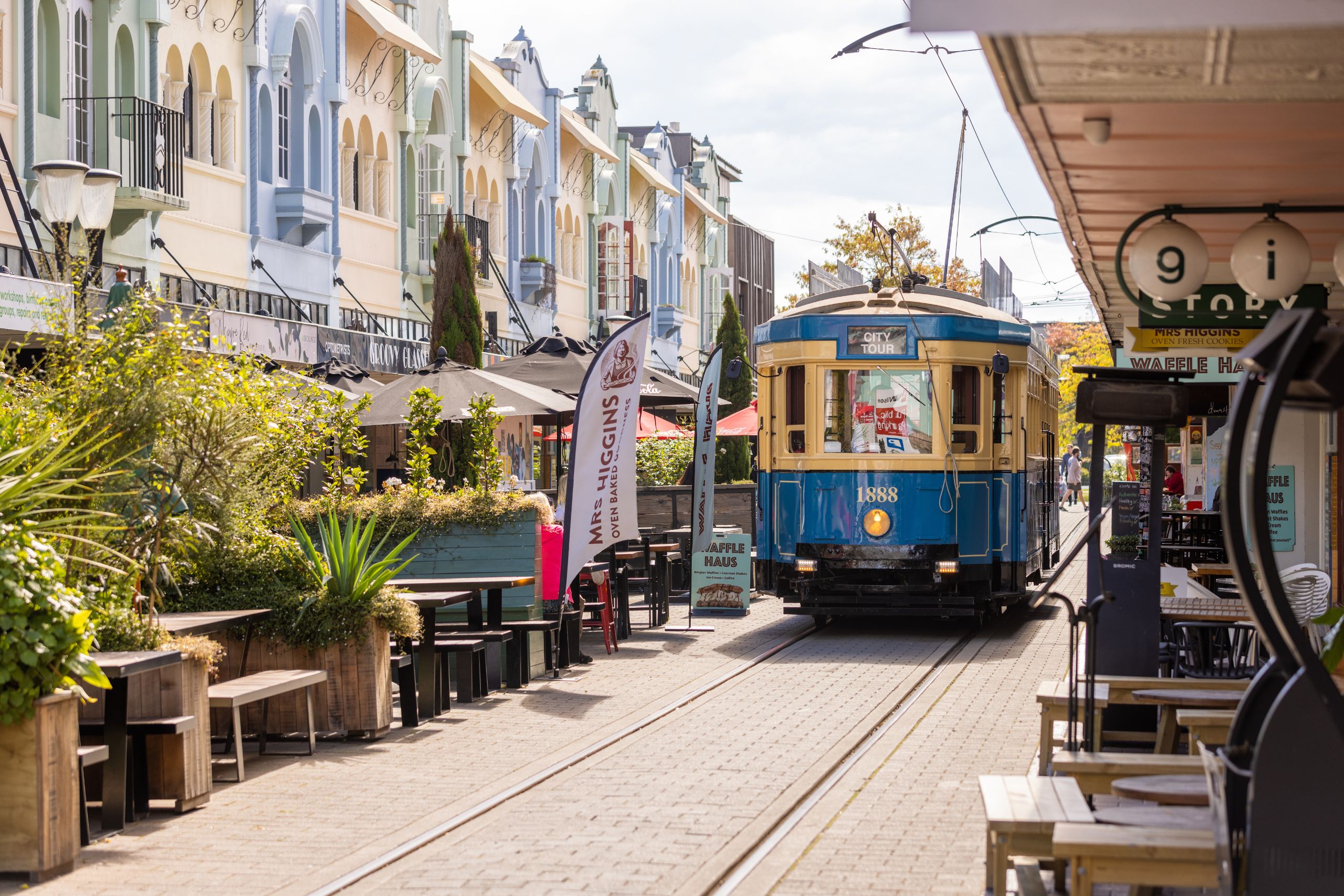 CHCCS-locals-offer-blue-tram